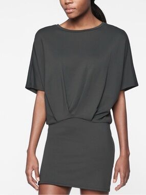 Athleta Pronto Pleated Casual Stretchy Comfortable Midi Dress in Black Size S